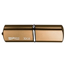 ����-������ Silicon Power LuxMini 720, 32Gb, USB 2.0, ��, SP032GBUF2720V1Z